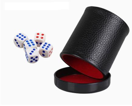 Lederen dobbelstenen beker met - Board Game Yahtzee recensie en prijs